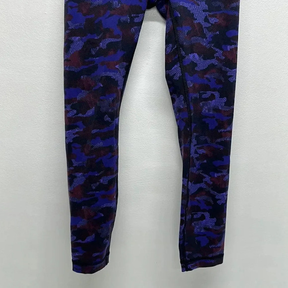 Lululemon Wunder Under Crop III Cropped Leggings Purple Black Camo Camouflage  4 - Picture 4 of 10